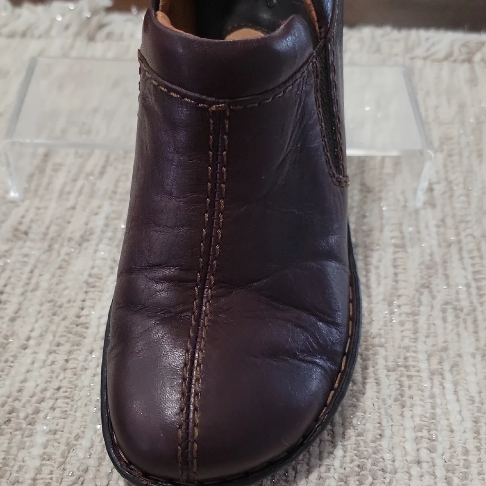 Born elegant leather